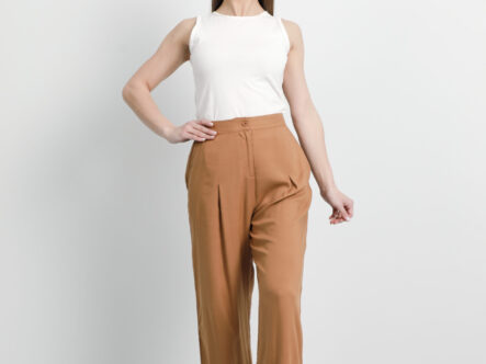 Women Woven Pleated Trouser