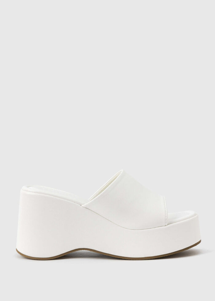 Women Leather Heels Slipper - Image 1