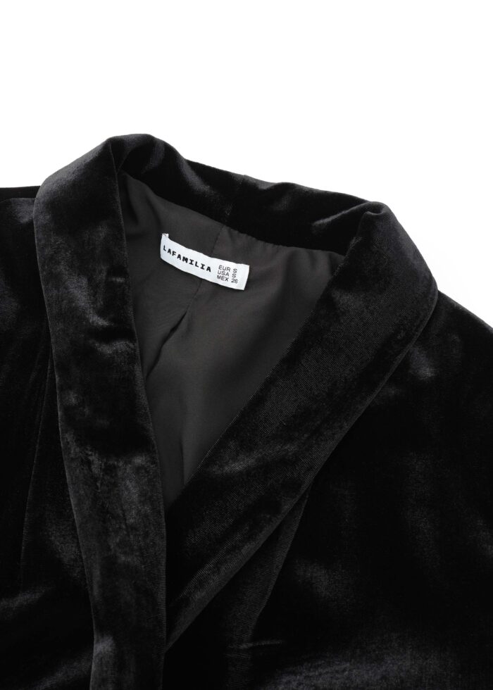 Women Velvet Plain Blazer - Image 2
