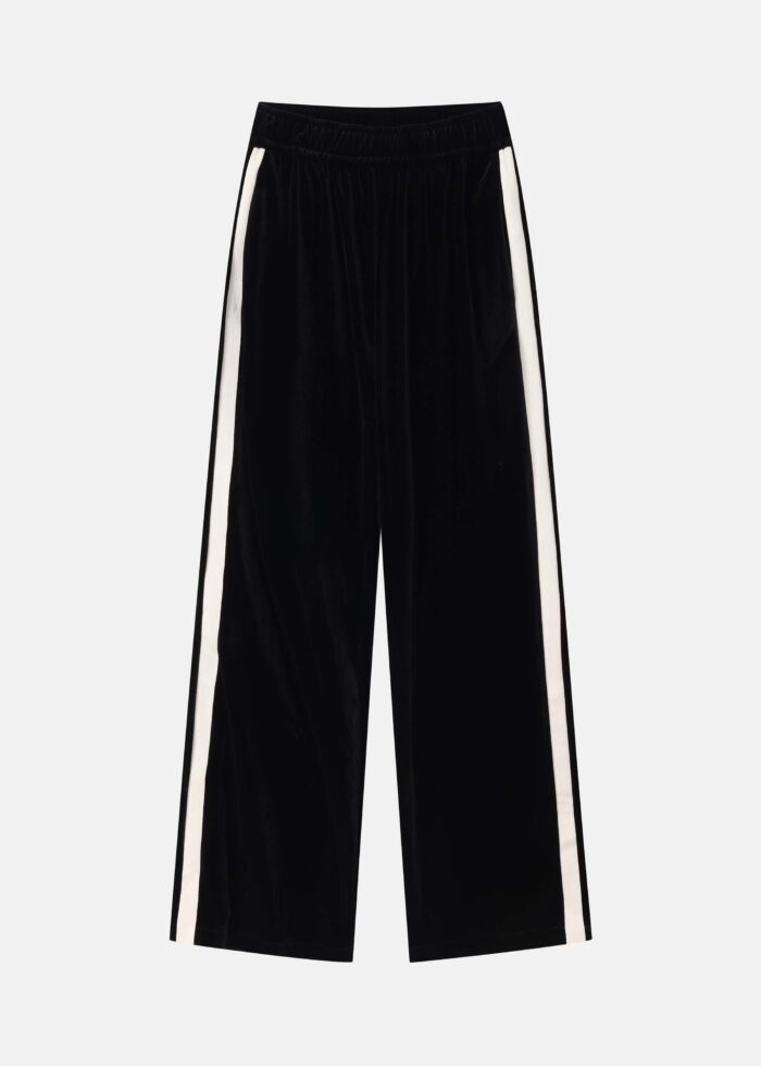 Women Velvet Trouser - Image 1