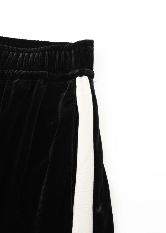 Women Velvet Trouser - Image 3