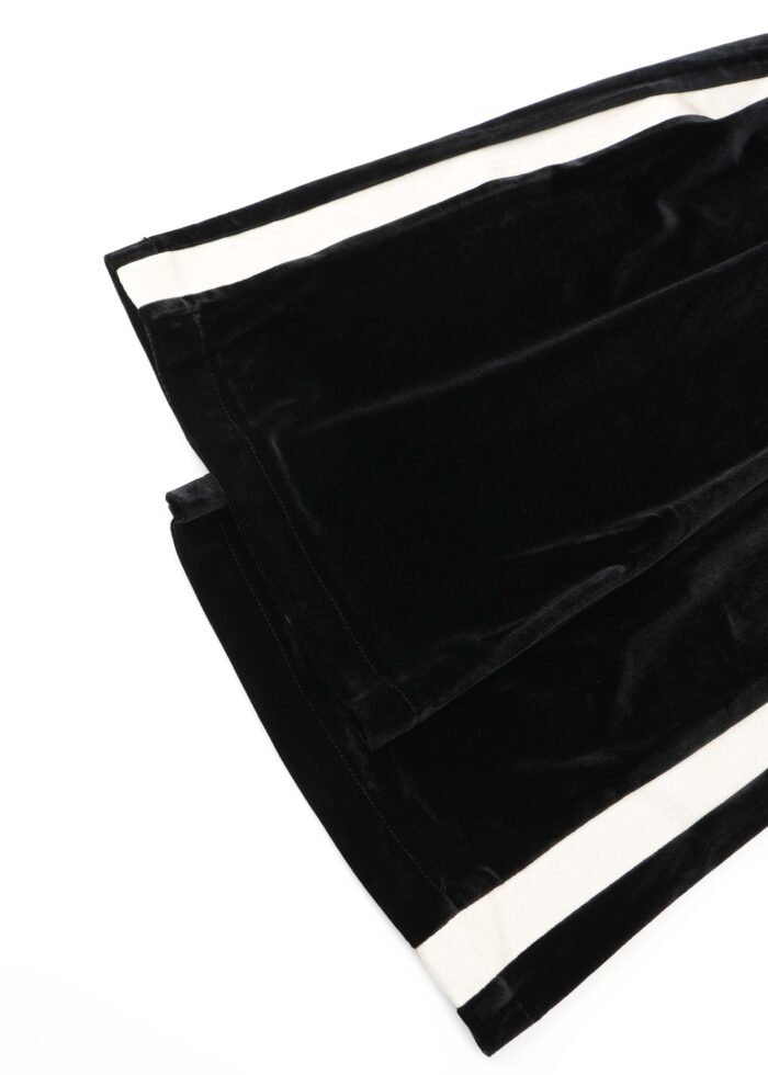 Women Velvet Trouser - Image 4