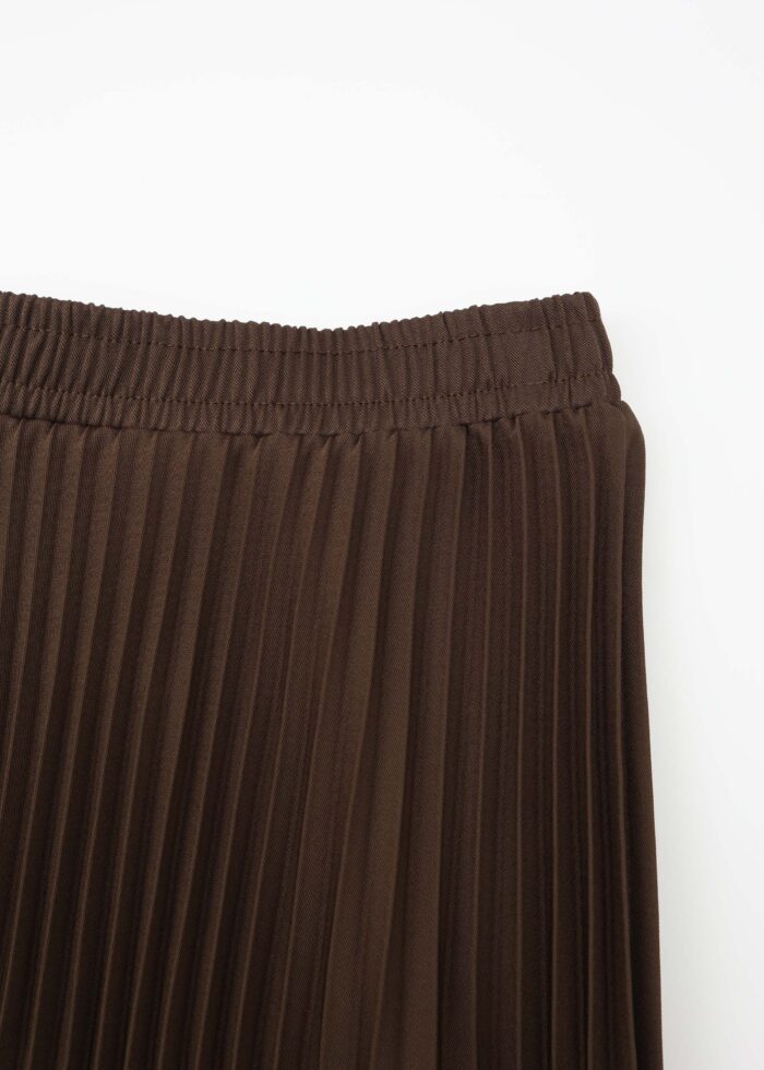 Women Pleated Long Skirt - Image 3