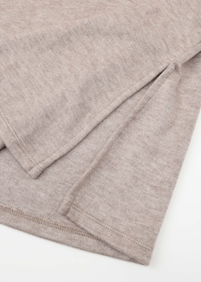 Women Knitted Plain Top - Image 4