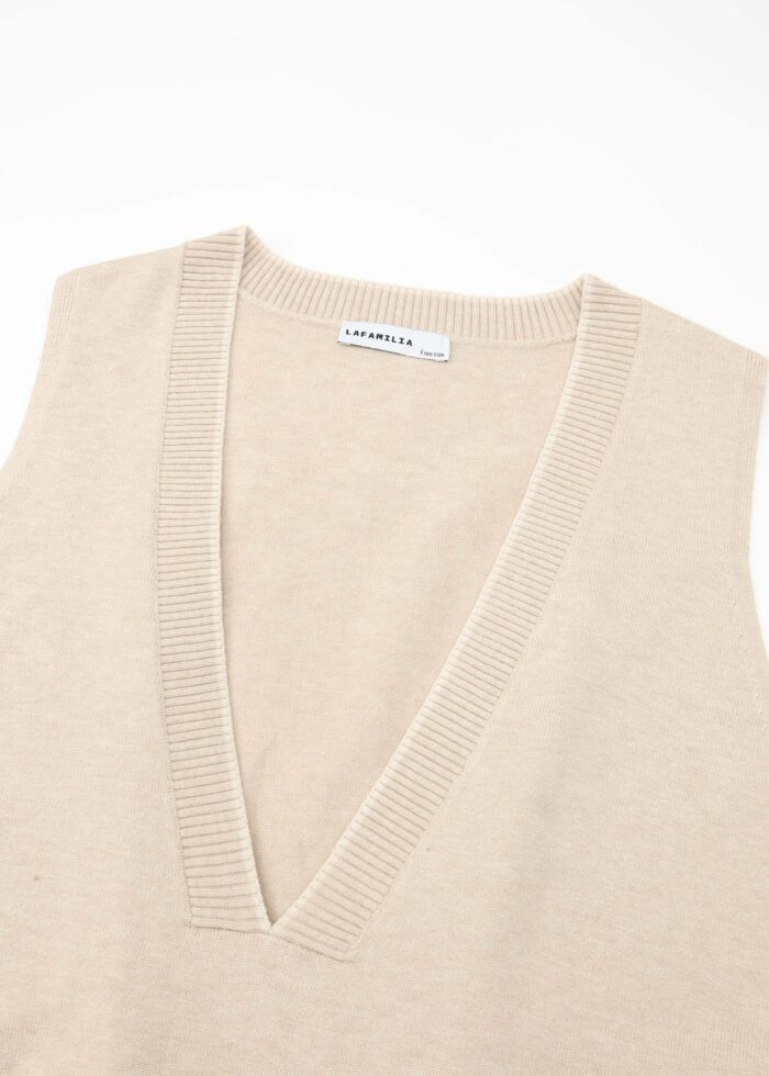 Women Knitted Plain Vest - Image 2