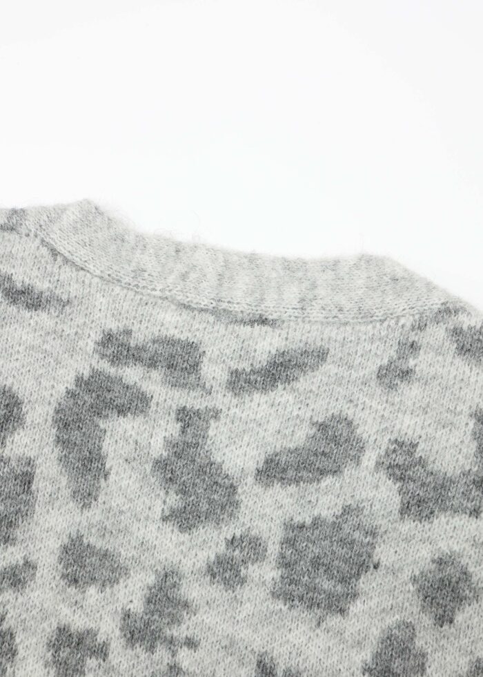 Women Knitted Patterned Cardigan - Image 5
