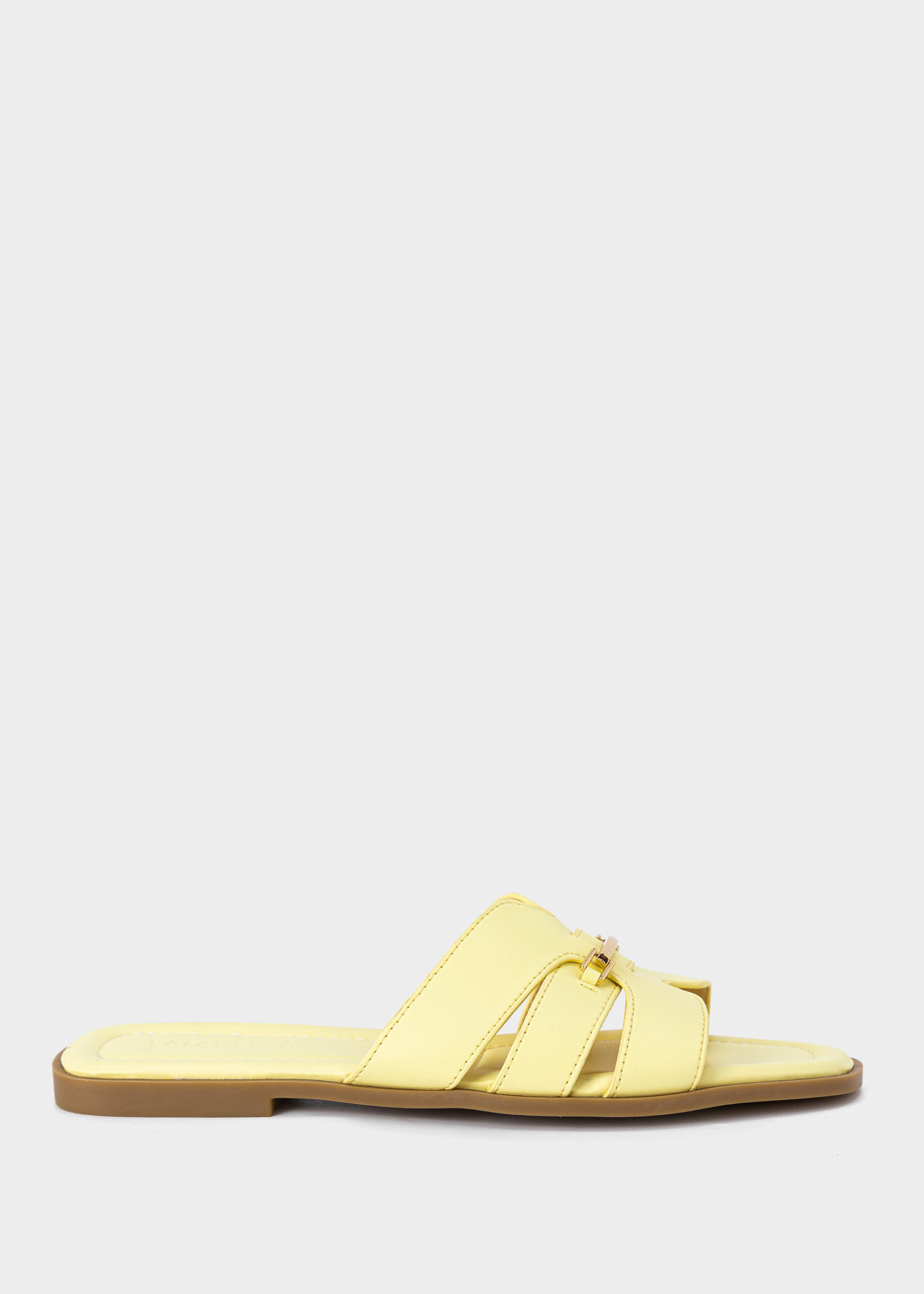 6126213007020-a Women Leather Slipper - Image 1