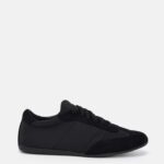 Women Lace-Up Sneankers