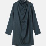 بلوزة نسائي ساتان مع ثنيات